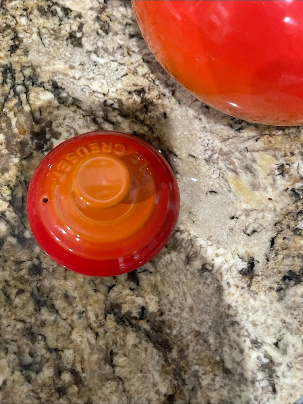 Le Creuset brand new